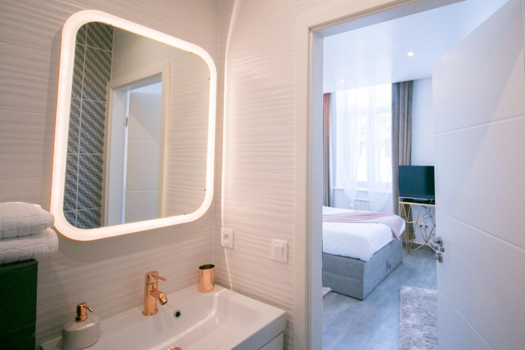 Midpoint Studios By Life Renaissance Strasbourg Luaran gambar
